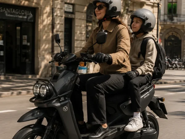 NERVA Spark L1e scooter eléctrico urbano 50cc